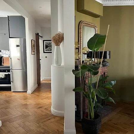 Bel Montmartre Apartment *